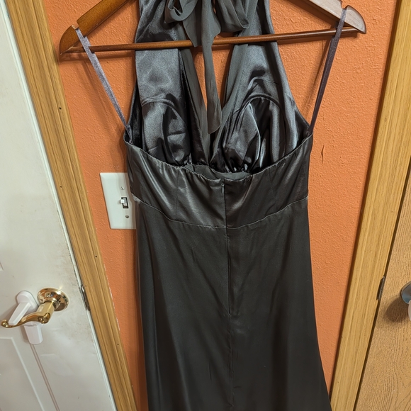 White House Black Market Charcoal Grey Backless Dress - 100% Silk - Picture 4 of 7